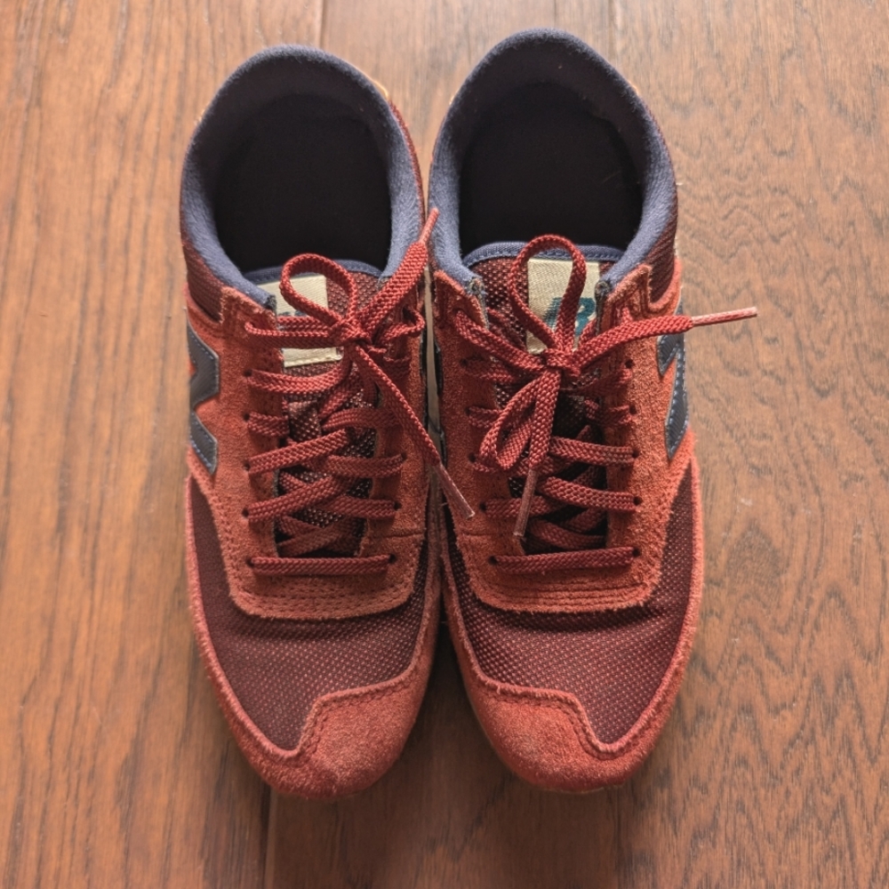 New Balance Sneakers Sz 6